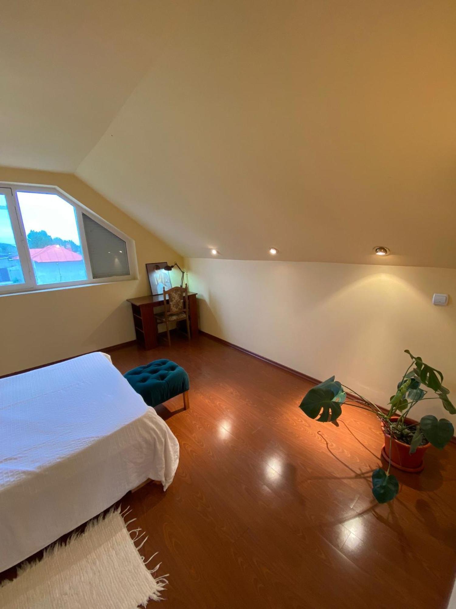 Cosy Bedroom For 2 With Balcony In A Family Villa Turnu Măgurele 外观 照片