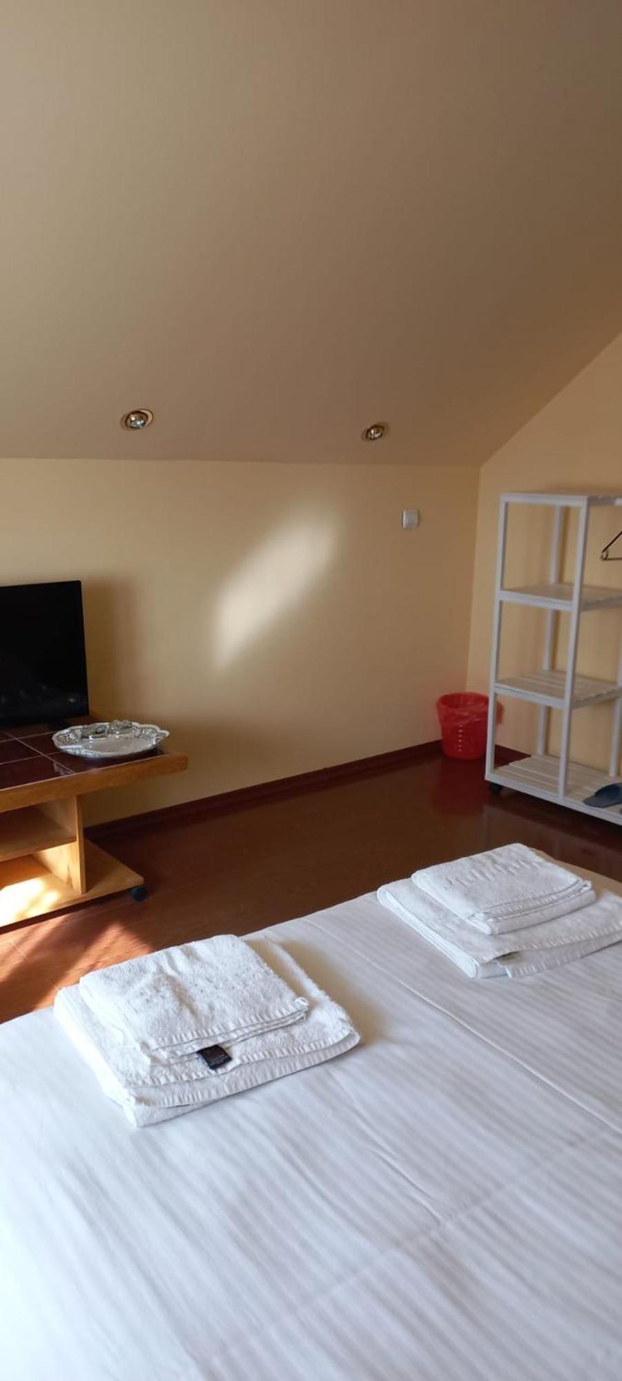 Cosy Bedroom For 2 With Balcony In A Family Villa Turnu Măgurele 外观 照片